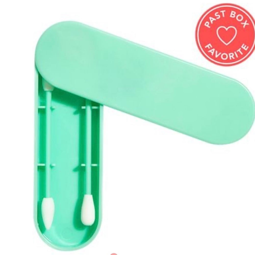 Aria Beauty Reusable Makeup Swabs with Case - Picture 13 of 15